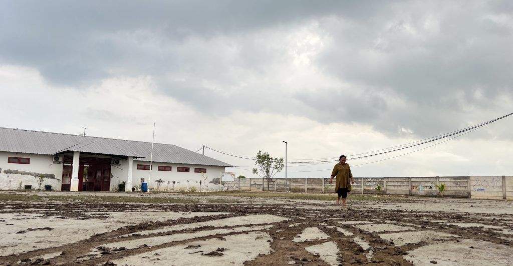 Pesisir Gebang - Cirebon Dihajar Rob Hingga Genangi Rumah Warga