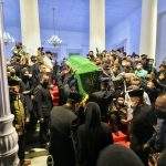 Ahmad Heryawan Melayat ke Gedung Pakuan: Saya Bisa Rasakan Beratnya Ditinggal Anak