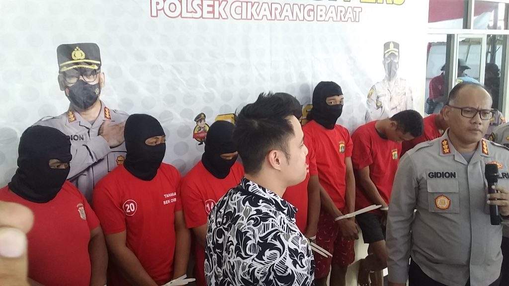 Kelompok Curanmor Bareng Oknum Petugas Pelabuhan Dibekuk Polisi Gegara Maling Motor