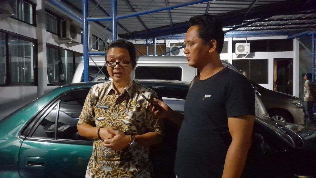 DPUPR Kab Cirebon Ungkap Fakta “Kenapa Jalan Rusak Belum Diberesin” DPUPR Kab Cirebon Ungkap Fakta “Kenapa Jalan Rusak Belum Diberesin”