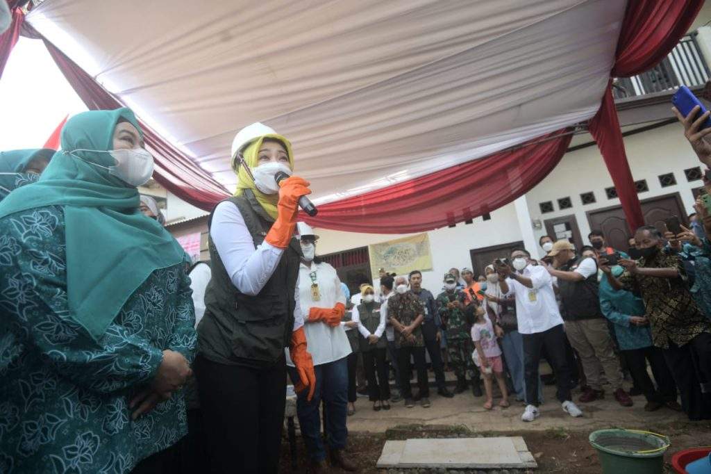 Kunjungi Kota Depok, Atalia Hadiri Peletakan Batu Pertama MCK Bersama