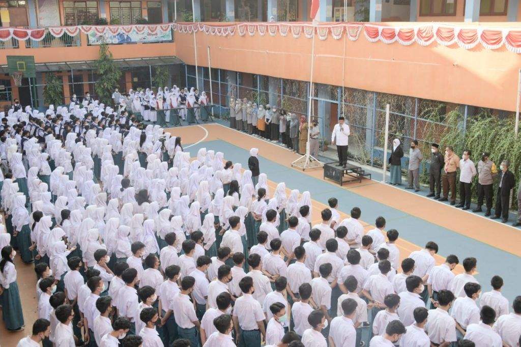 Wagub Jabar Tinjau Pembelajaran Tatap Muka SMK di Depok