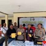 Juru Parkir Nyambi Sebagai Pengedar Ganja Diamankan Polisi Di Bekasi