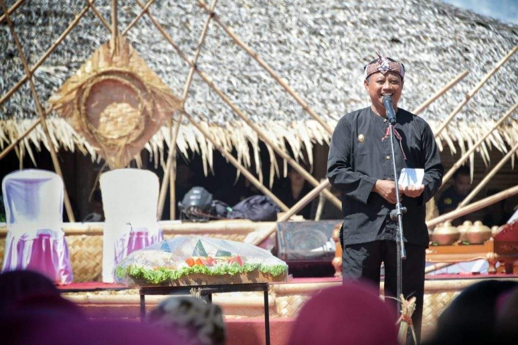 Wagub Jabar Apresiasi Hibar Budaya sebagai Bentuk Pelestarian Adat Sunda Wagub Jabar Apresiasi Hibar Budaya sebagai Bentuk Pelestarian Adat Sunda