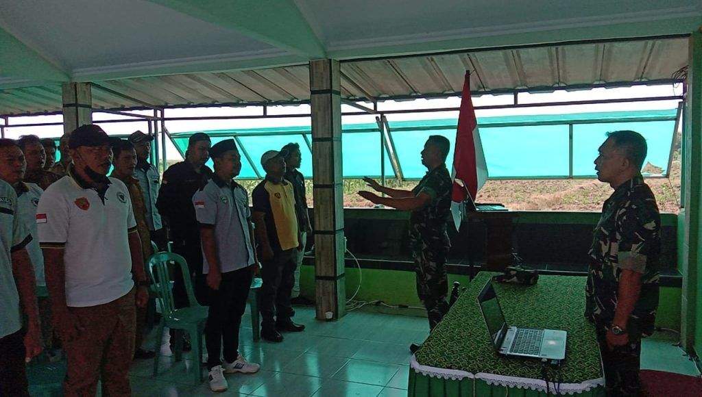 Sampaikan Wawasan Kebangsaan, Koramil 2005 Babakan Gelar Komsos Bareng Perangkat Desa