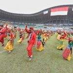 Ridwan Kamil Menari Ronggeng Beken Bersama 3.000 Penari di Kota Bekasi