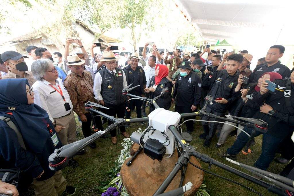 Ridwan Kamil: Jawa Barat Bersiap Hadapi Potensi Krisis Ekonomi, Energi dan Pangan Tahun 2023 Ridwan Kamil: Jawa Barat Bersiap Hadapi Potensi Krisis Ekonomi, Energi dan Pangan Tahun 2023