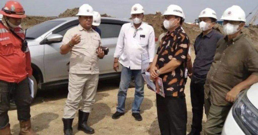 Warga Resah, Komisi II DPRD Kota Cirebon Cek Proyek Reklamasi Warga Resah, Komisi II DPRD Kota Cirebon Cek Proyek Reklamasi