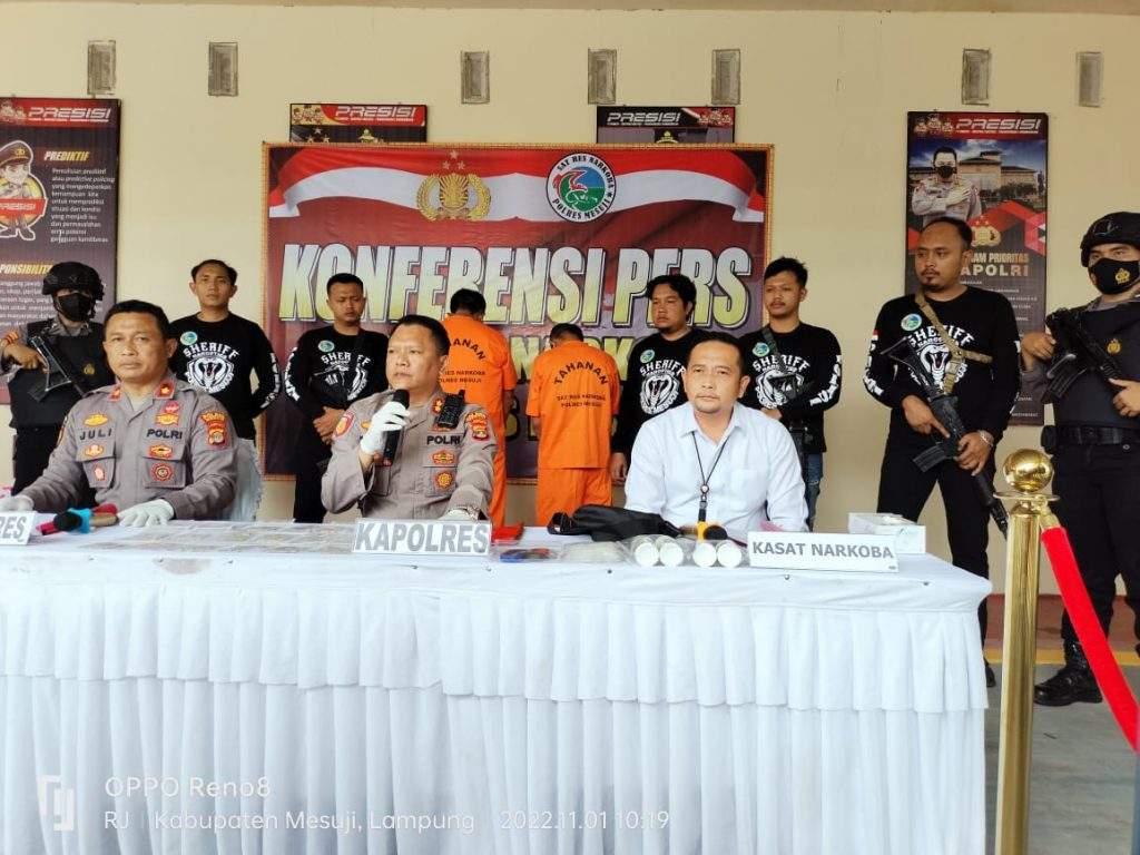 1.000 Butir Inex Diamankan SatRes Narkoba Polres Mesuji Berikut 2 Pelakunya 1.000 Butir Inex Diamankan SatRes Narkoba Polres Mesuji Berikut 2 Pelakunya