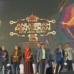 Puncak Malam Anugerah Penyiaran Jabar Ke 15<br>Gubernur Jabar Berikan Apresiasi Kepad 437 Lembaga penyiaran