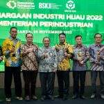 FajarPaper Terima Penghargaan Industri Hijau 2022