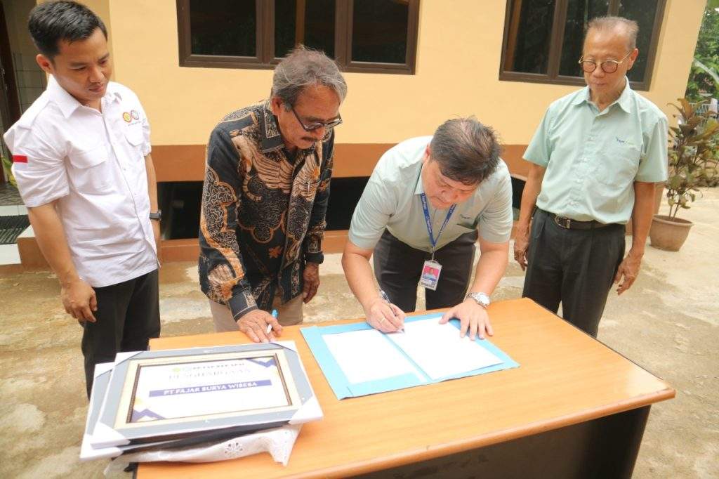 FajarPaper Resmikan Bangunan Mushola AL-FAJAR Di BLK SP KEP SPSI