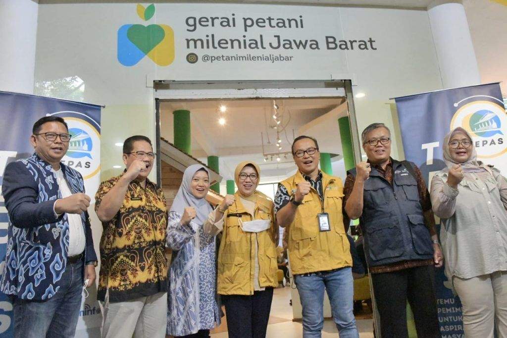 Petani Program Desa Digital Jadi Direktur Utama Pertanian Modern