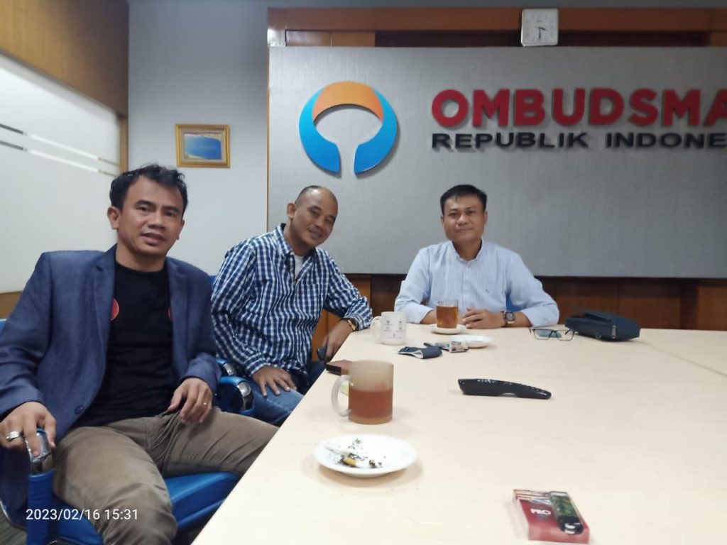 Ketua Umum LSM Trinusa, Boksu: PT Cipako Pusat Jangan Gegabah dan Rugikan Warga Pasar Induk Cibitung Ketua Umum LSM Trinusa, Boksu: PT Cipako Pusat Jangan Gegabah dan Rugikan Warga Pasar Induk Cibitung