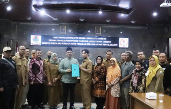 Komisi I Perjuangkan Tenaga Honorer K2 Bisa Diusulkan Jadi P3K Komisi I Perjuangkan Tenaga Honorer K2 Bisa Diusulkan Jadi P3K