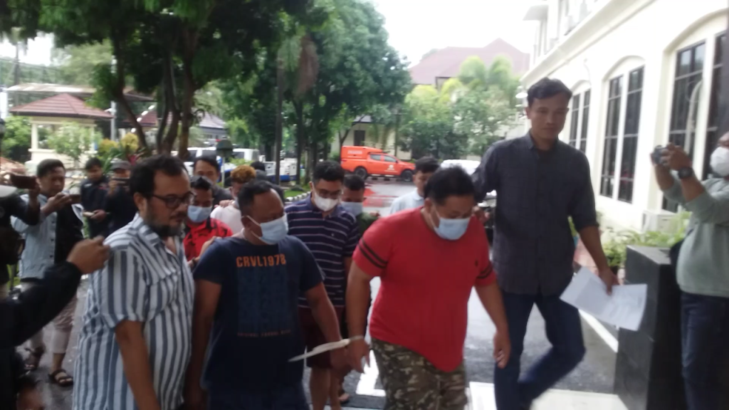 Rampas Mobil Jelang Subuh, 6 Oknum DC Digiring Polisi