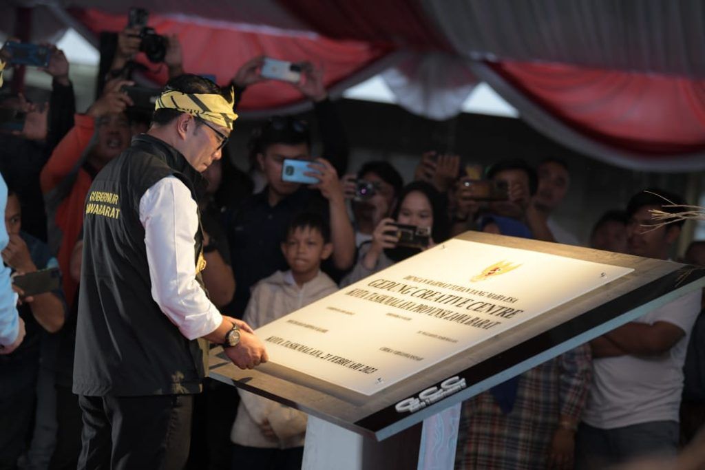 Resmikan Gedung Creative Center Tasikmalaya, Ridwan Kamil: Ruang Generasi Muda Berkreasi Resmikan Gedung Creative Center Tasikmalaya, Ridwan Kamil: Ruang Generasi Muda Berkreasi