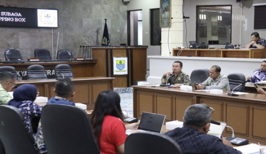 Komisi II Minta BPKPD Maksimalkan Potensi Pajak Barang & Jasa Komisi II Minta BPKPD Maksimalkan Potensi Pajak Barang & Jasa