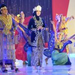 <em>Atalia Ridwan Kamil Ikut Fashion Show HUT Dekranas</em>