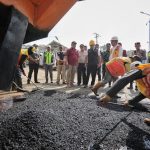 Ridwan Kamil Sidak Pengaspalan Jalan di Bandung Barat