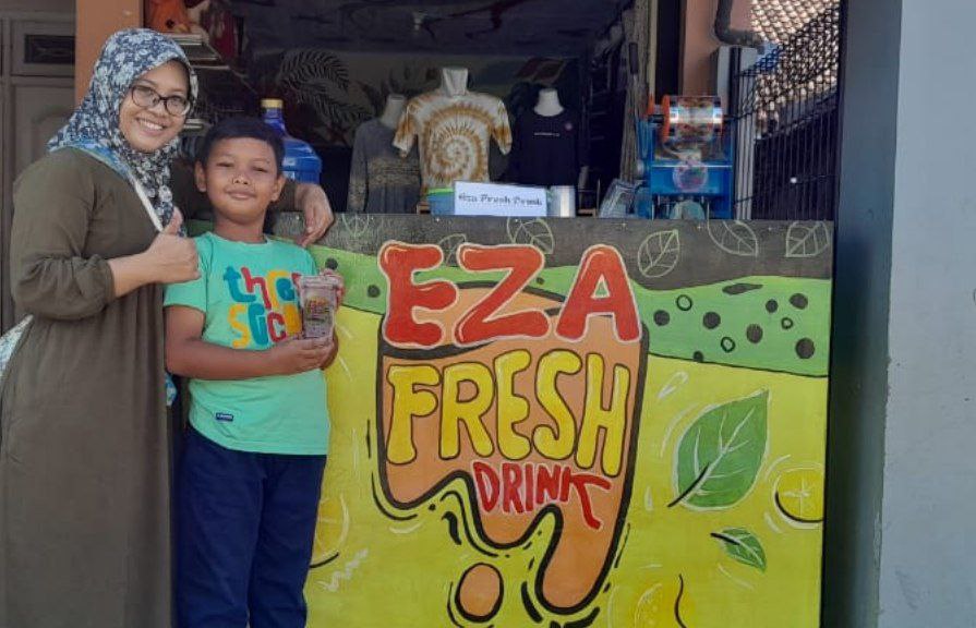 Eza Fresh Drink, Suguhkan Minuman Segar Harga Cimol Rasa Mall