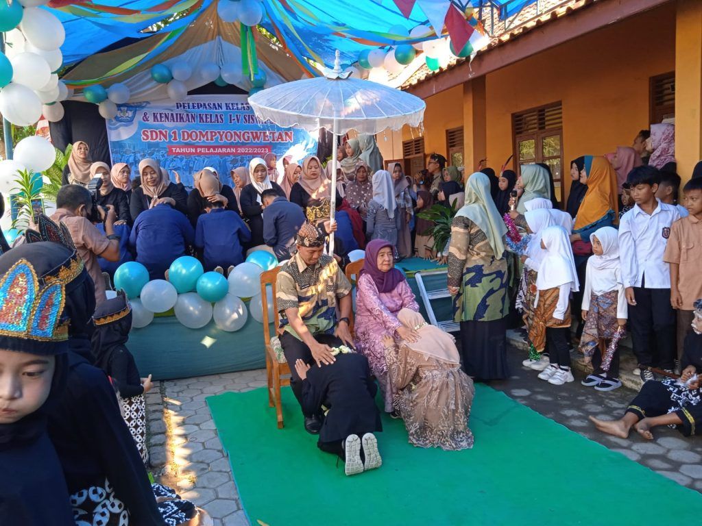 Makin Kreatif! Acara Pelepasan Siswa & Kenaikan Kelas SDN 1 Dompyong Wetan Sukses Besar