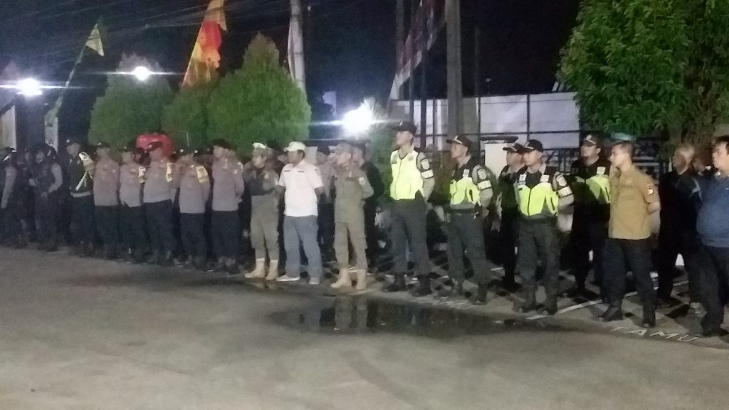 Tekan Angka Kejahatan Jalanan, Polrestro Bekasi Gelar Apel OKJ Tekan Angka Kejahatan Jalanan, Polrestro Bekasi Gelar Apel OKJ