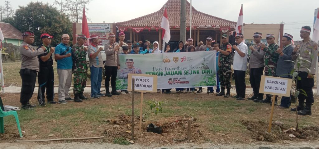 Ini Cara Polsek Pabedilan Dukung Program "Polri Lestarikan Negeri" Ini Cara Polsek Pabedilan Dukung Program "Polri Lestarikan Negeri"