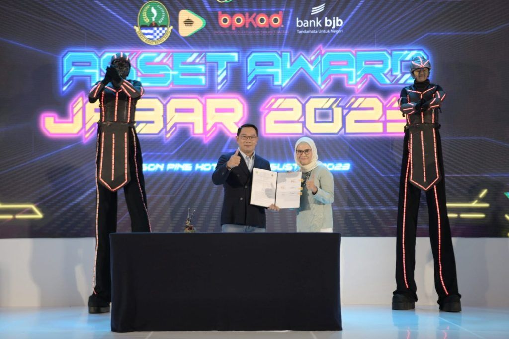 "5 TAHUN JABAR JUARA", 20 Perusahaan Sudah Bangun Tenan di Kawasan Rebana "5 TAHUN JABAR JUARA", 20 Perusahaan Sudah Bangun Tenan di Kawasan Rebana