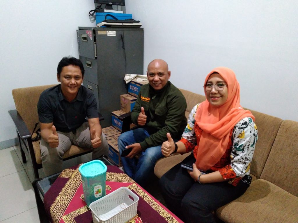 Samsat Ciledug: Masyarakat Sambut Antusias Program Bebas Bea Balik Nama & Diskon PKB Samsat Ciledug: Masyarakat Sambut Antusias Program Bebas Bea Balik Nama & Diskon PKB