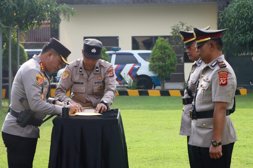 Sejumlah Kapolsek Diganti, Iptu Wawan Hermawan Jabat Kapolsek Gebang