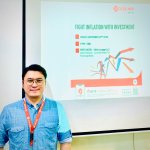 Branch Executive OCBC NISP Karawang Tuparev, Krisfian Audhi Hutomo Ajak Masyarakat Melek Investasi