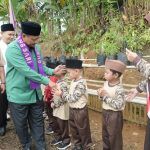 Wagub Uu Ruzhanul Mulai Menanam 1.000 Bibit Pohon