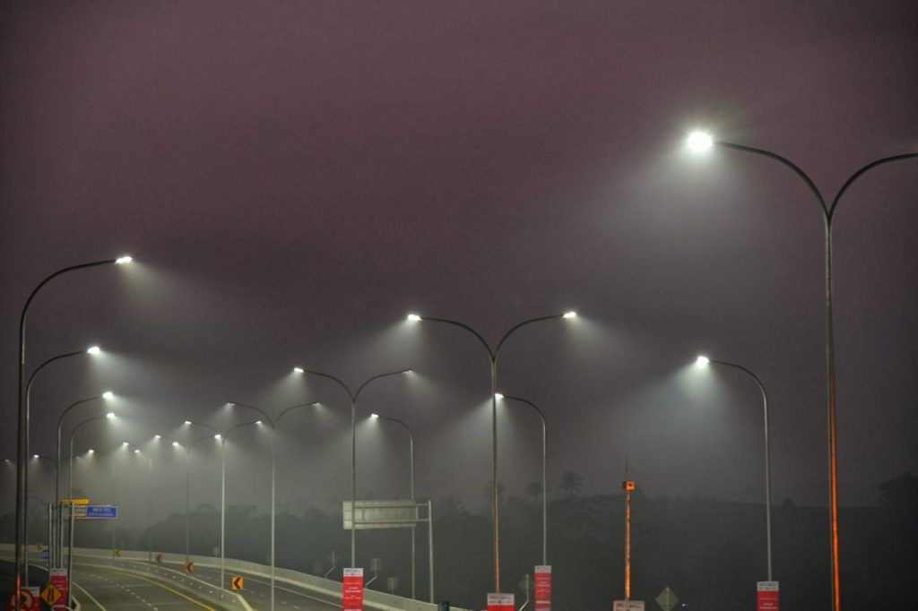 Resmikan Tol Bocimi Seksi 2, Presiden Jokowi Puji Jabar