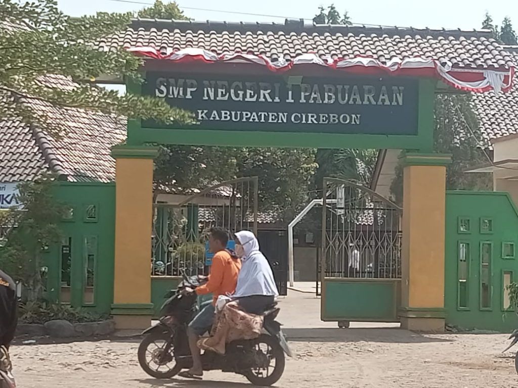 Miris! Ada Tempat Favorit Siswa-siswi SMPN 1 Pabuaran Lakukan Kenakalan, Pihak Sekolah Diam Saja Miris! Ada Tempat Favorit Siswa-siswi SMPN 1 Pabuaran Lakukan Kenakalan, Pihak Sekolah Diam Saja