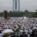 Aksi Bela Palestina, Ratusan Ribu Massa Padati Monas