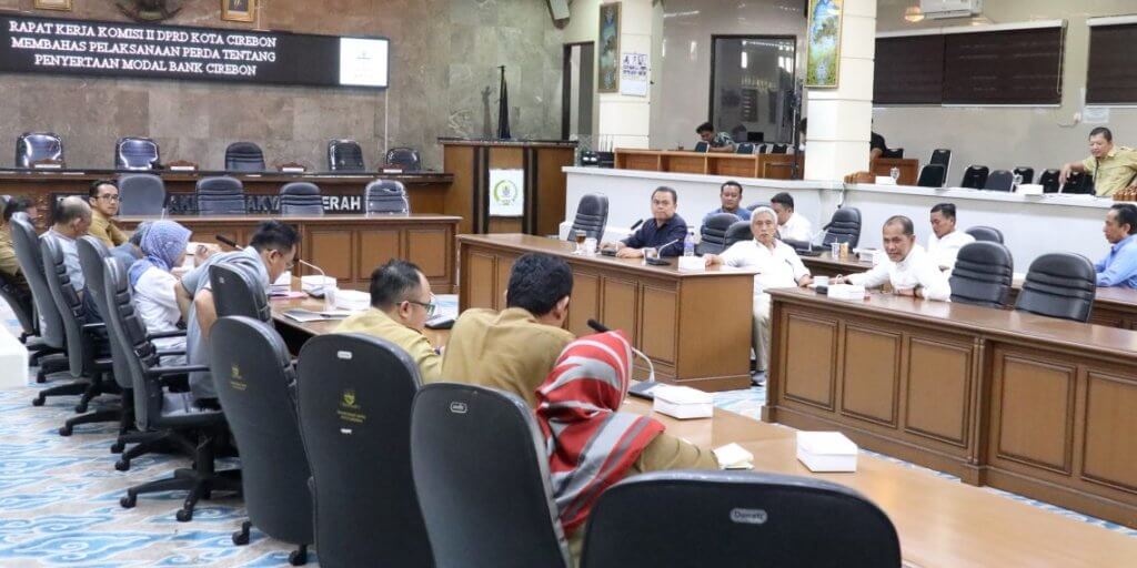 Penyertaan Modal Bank Cirebon Belum Terpenuhi, Komisi II Sarankan Cabut Perda Penyertaan Modal Bank Cirebon Belum Terpenuhi, Komisi II Sarankan Cabut Perda