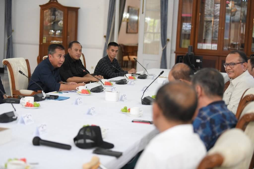 Bey Pertegas Tekad Jabar Raih "Hattrick" Juara Umum PON 2024