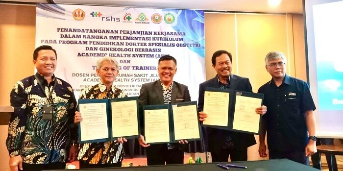 Realisasikan Program AHS, RSUD Waled Teken MoU dengan FK Unpad Realisasikan Program AHS, RSUD Waled Teken MoU dengan FK Unpad