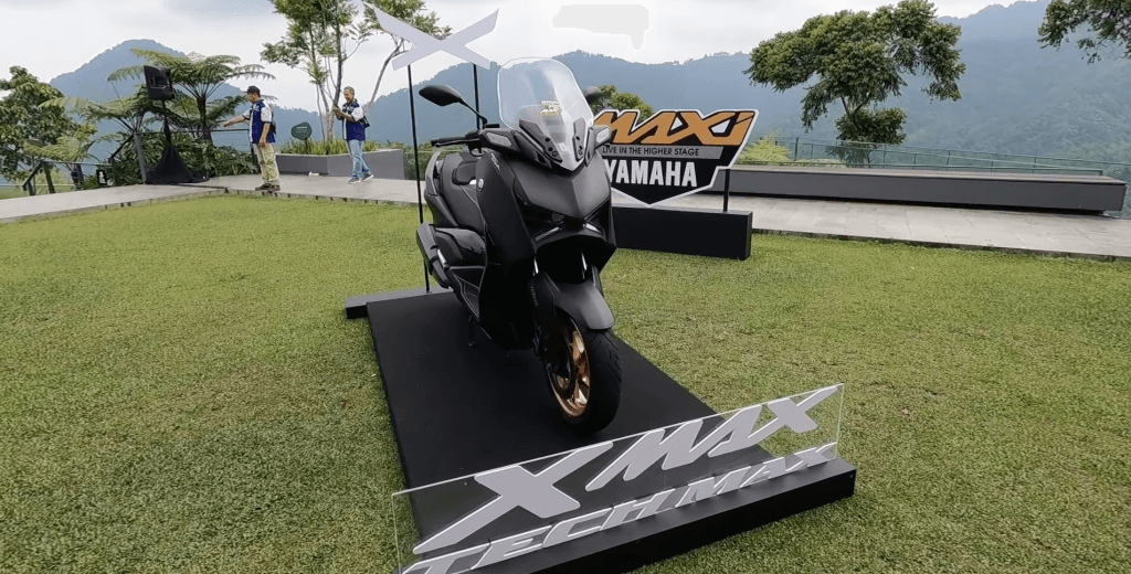 Yamaha Luncurkan Moge Matic Seri Sultan, “Xmax Tech Max” Namanya Yamaha Luncurkan Moge Matic Seri Sultan, “Xmax Tech Max” Namanya