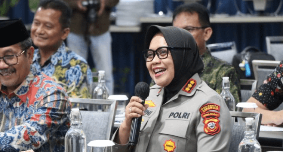 Jabat Kapolresta Cirebon, Kombes Pol Sumarni Langsung Tancap Gas