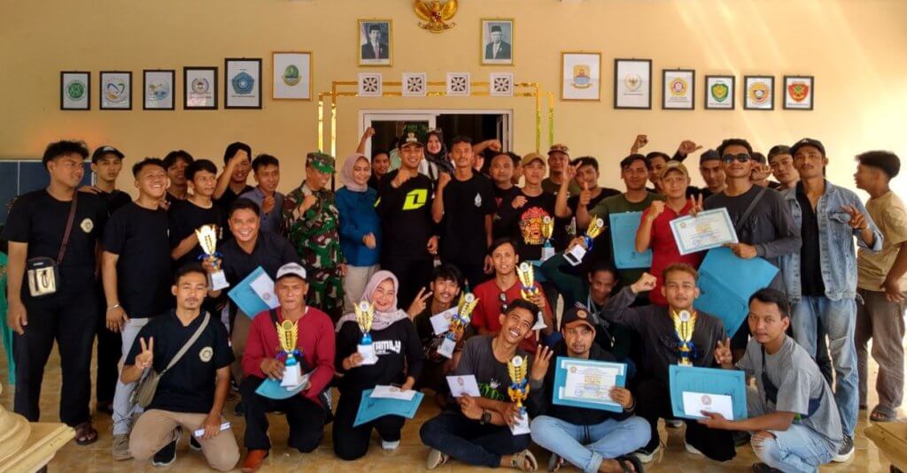 Pemudanya Kompak Banget! Pemdes Karangwangun Sukses Gelar Karnaval Ogoh-ogoh Lebaran