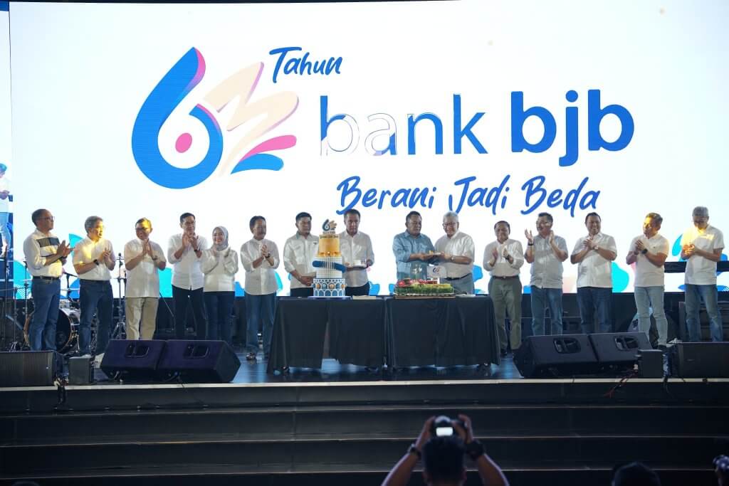 Perjalanan 63 Tahun bank bjb, Bukti Keberhasilan dan Dedikasi Layani Masyarakat Perjalanan 63 Tahun bank bjb, Bukti Keberhasilan dan Dedikasi Layani Masyarakat