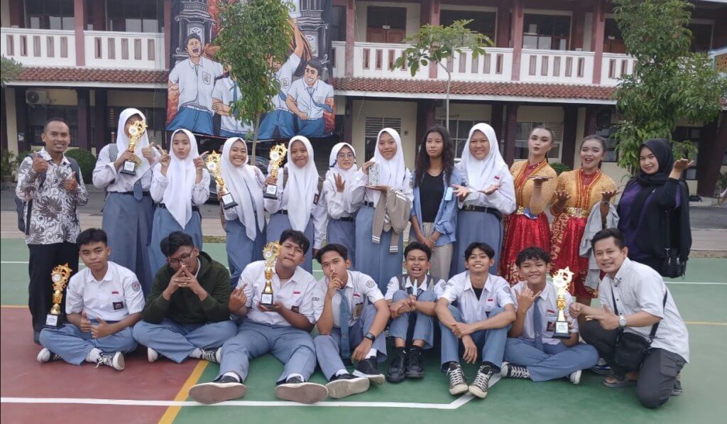 Hebat..!! SMAN 1 Babakan Borong Juara Event FLS2N 2024 Tingkat Kab Cirebon