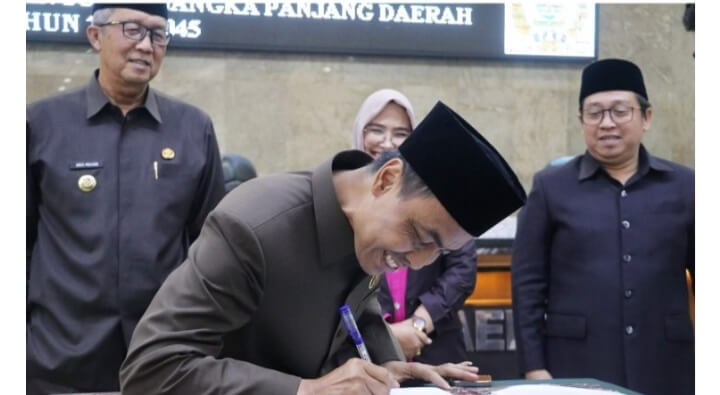 DPRD Setujui Raperda RPJPD Kota Cirebon 2025-2045, Berisi 6 Bab dan 9 Pasal