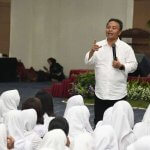 Sekda Herman Suryatman Kukuhkan Forum OSIS Jawa Barat Generasi 12