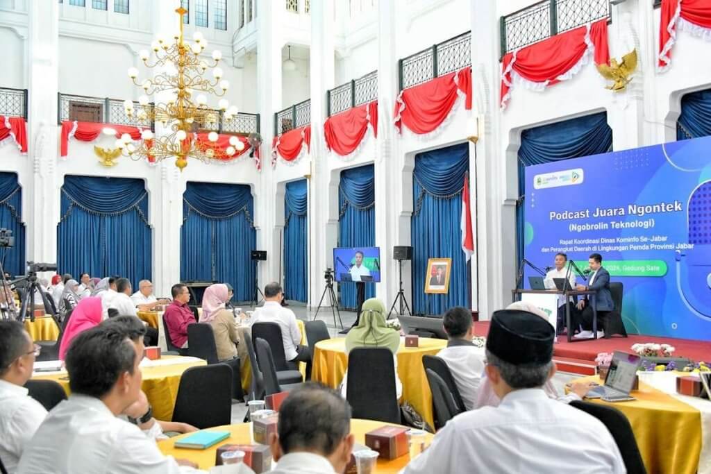 Pemprov Jabar Siap Bantu Kabupaten Kota Terapkan Teknologi Blockchain Pemprov Jabar Siap Bantu Kabupaten Kota Terapkan Teknologi Blockchain