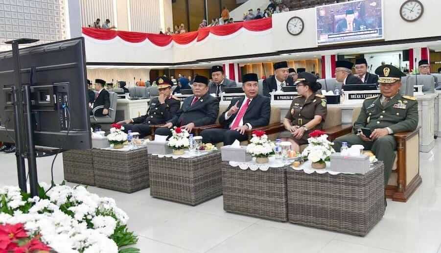 Bey Machmudin Dengarkan Pidato Kenegaraan Terakhir Presiden Jokowi