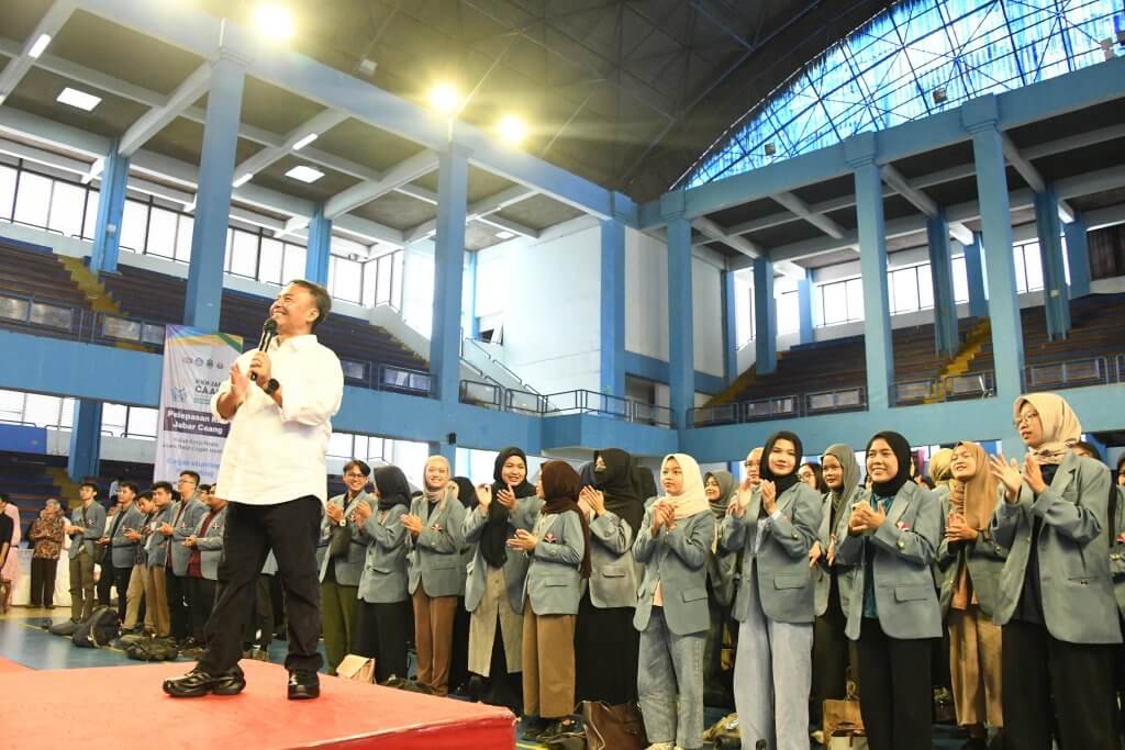 Sekda Herman Suryatman Titip Dua Zero 2.045 Mahasiswa UPI KKN Tematik di Bandung Raya