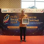 Bank bjb Raih Penghargaan Pengembangan UMKM Terbaik dari IWEB